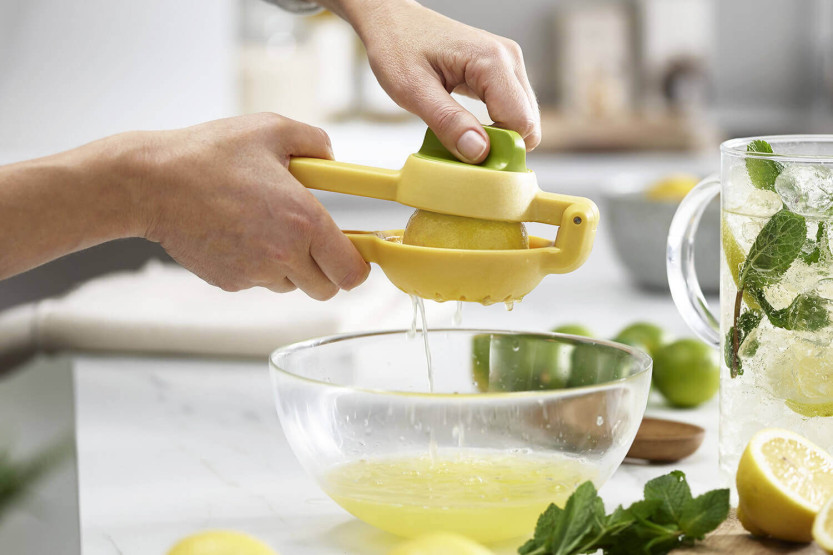 Joseph Joseph JuiceMax double-action juicer