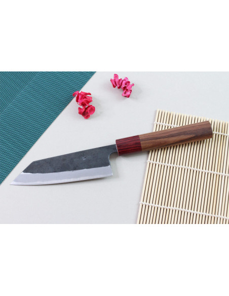 Faca kiritsuke japonês artesanal Wusaki Yuzo BS2 12cm