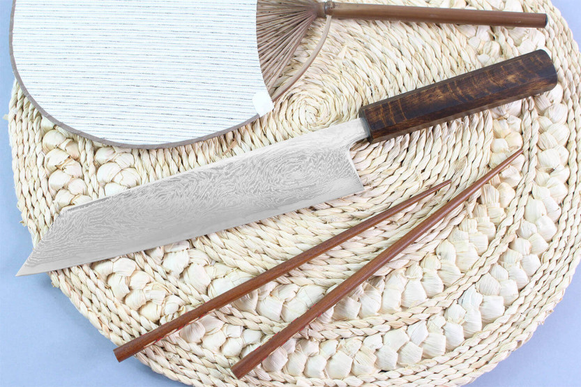Kiritsuke knife Japanese artisanal Wusaki Unagi AUS10 21cm manche chêne