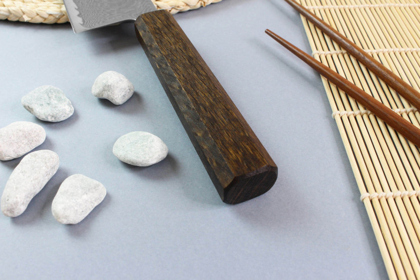 nakiri-kniv japonais artisanal Wusaki Unagi AUS10 damas 16,5cm manche chêne