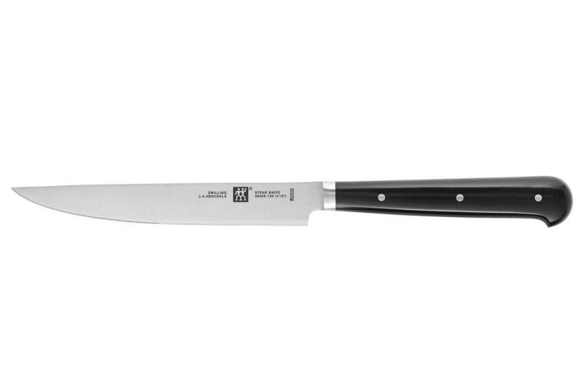 Sett med 4 Zwilling biffkniver med 12 cm mikroslipte blad