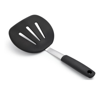 Espátula de silicone com orifícios extra largos e flexíveis da OXO 2