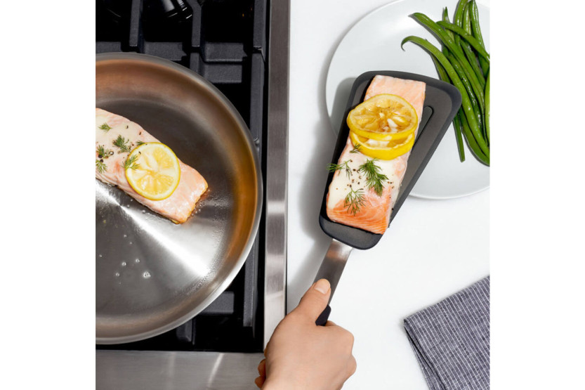 OXO flexible openwork silicone spatula