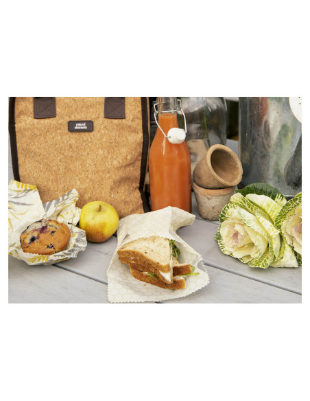 Beeswax cubes for Kitchen Craft food packaging