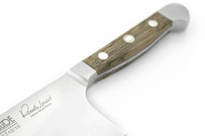 Faca de chef chinesa Güde Alpha Chêne 16 cm em aço forjado