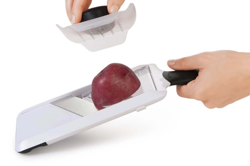 OXO hand Kitchen mandolin for slices with pusher
