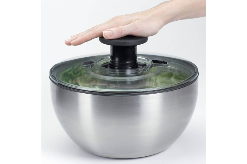 Espátula para saladas OXO em aço inoxidável 26cm