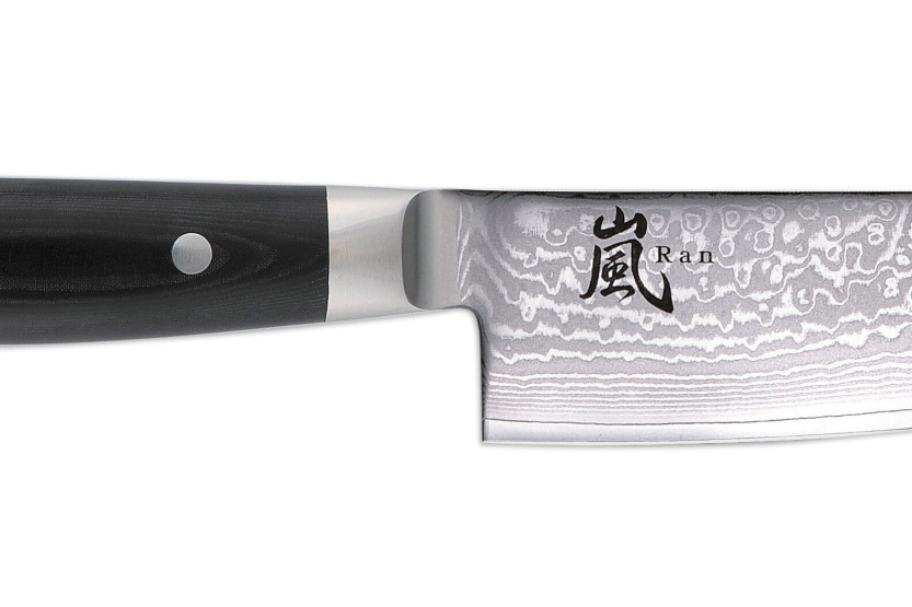 Japanisches santokumesser Yaxell RAN Klinge 16.5cm Damast 69 Schichten