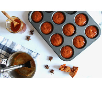 De Buyer12 muffinbakplaat van staal met antiaanbaklaag 2
