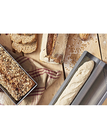 De Buyer perforated baking tray for 2 baguettes