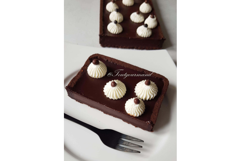 Gobel non-stick rectangular fluted tart mould with fixed base