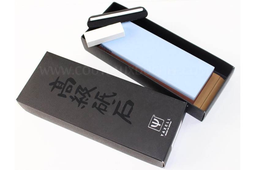 Yaxell Japanese whetstone 240/1000 grit + 3 accessories