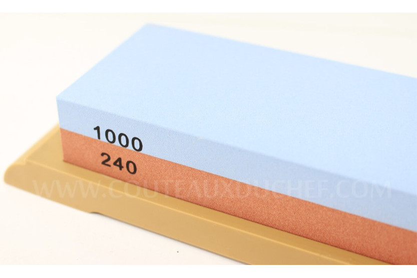 Yaxell Japanese whetstone 240/1000 grit + 3 accessories