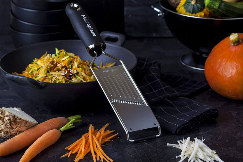 Microplane julienne Køkkenmandolin sort håndtag