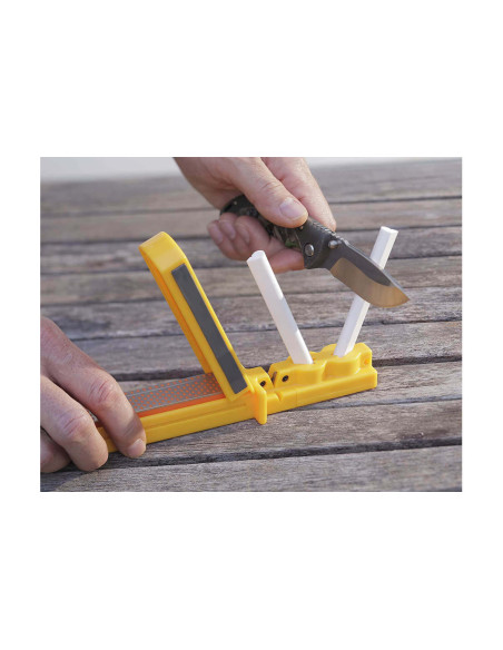 Affilatore manuale Smith's 3 in 1 per uncini e lame seghettate