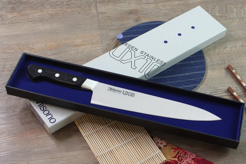 Misono UX10 japansk kokkekniv 24 cm