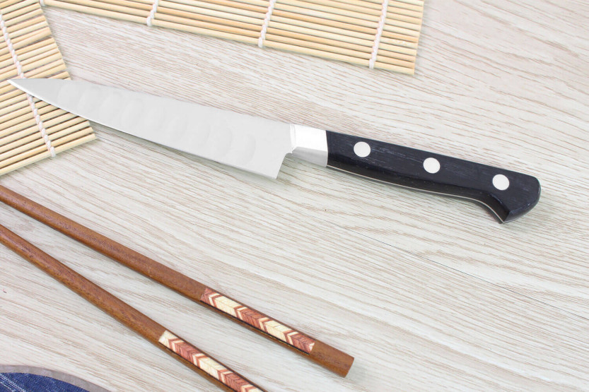 Misono UX10 Japans universeel mes met granton lemmet 12cm