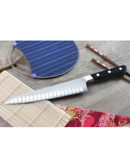 Cuchillo japonés de chef Misono UX10 con borde granton, 21cm