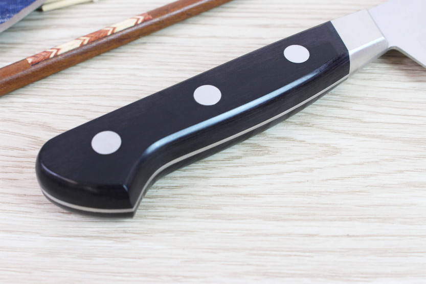 Misono UX10 japanilainen leikkuuveitsi 24cm Granton terällä varustettuna