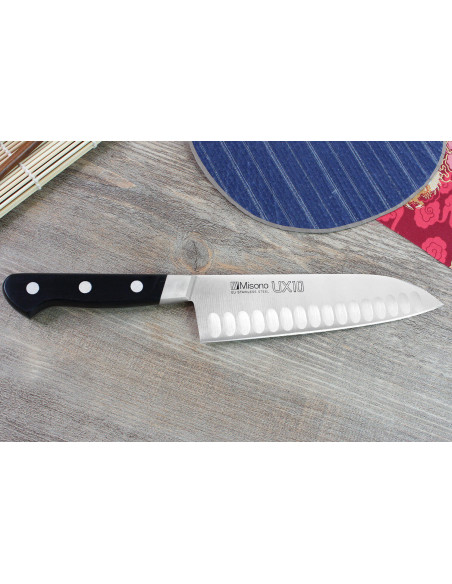 Misono UX10 18 cm japansk santoku-kniv med granton-egg