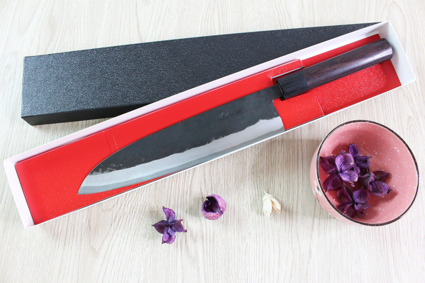 Faca de chef japonesa Nishida Shirogami de 24 cm feita à mão