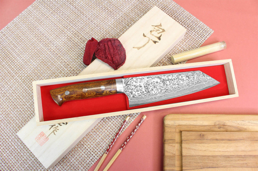 Faca bunka japonesa de 18 cm Takeshi Saji R2 Damascus Mosaic