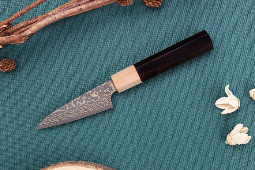 Japanisches Spickmesser 9cm handgefertigt Takeshi Saji VG10 Gold