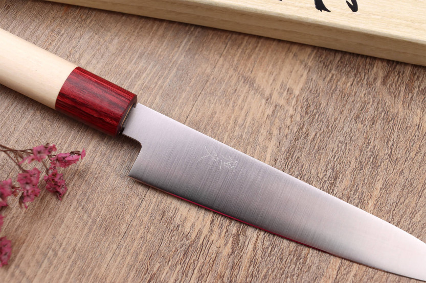 Tsunehisa VG10 Honoki 15cm japanilainen yleispuukko