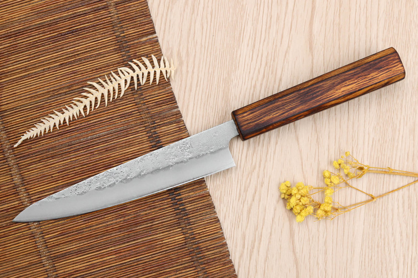 Faca universal japonesa Wusaki Yoshi G3 em carvalho de 14 cm feita à mão