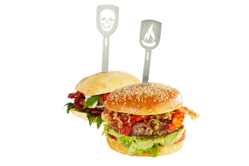 Set van 2 Gefu Torro schedel en gekruiste botten hamburger picks