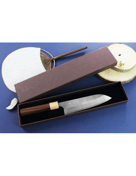 Handgjord japansk santokukniv Yoshimi Kato AS Nashiji 17cm
