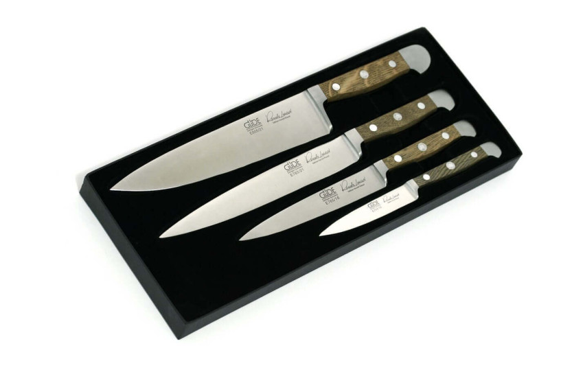 Set med 4 smidda knivar Güde Alpha Oak