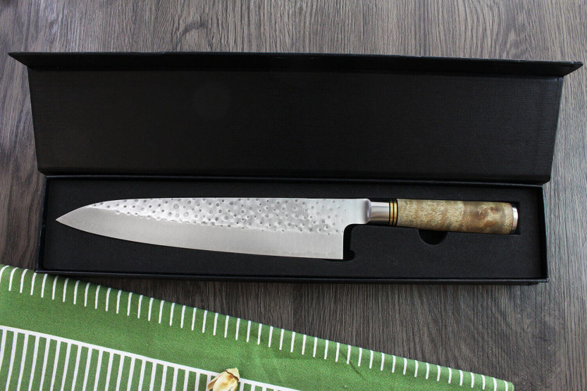 Takeshi Saji R2 Tsuchime Cuchillo de cocinero forjado japonés de 24cm