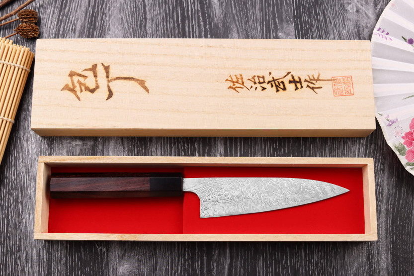 Takeshi Saji R2 Damas 13,5 cm håndlaget japansk universalkniv