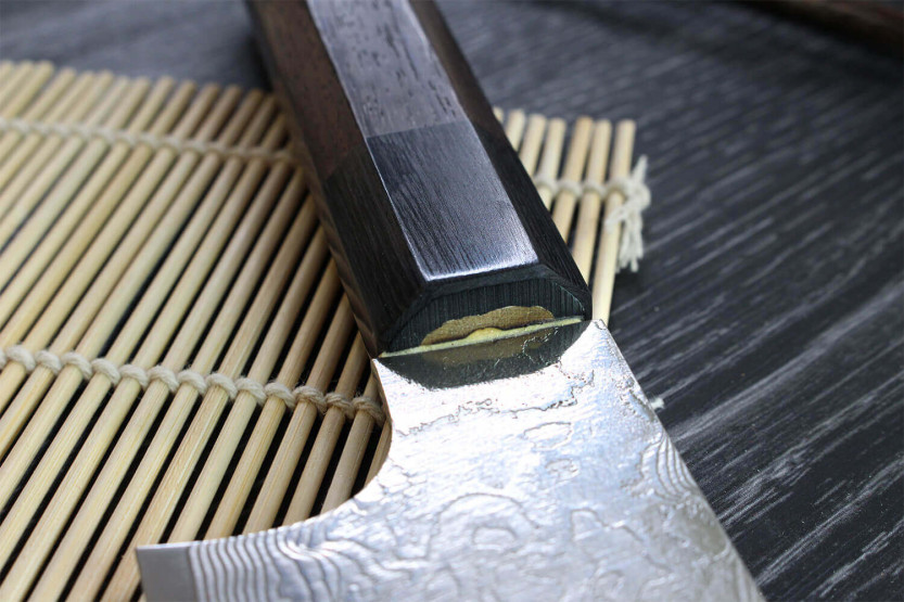 Takeshi Saji R2 Damaskus 18 cm håndlaget japansk bunka-kniv