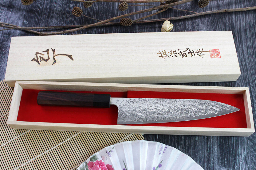 Takeshi Saji R2 Damas 21cm cuchillo de chef japonés hecho a mano
