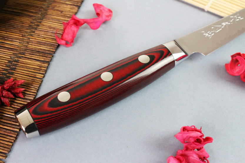 Yaxell SUPERGOU 11 cm japansk steakkniv i 161 lag damaskus
