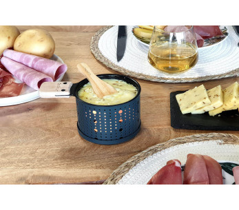 Cookut Lumi kynttilä raclette-setti, jossa on pannuja ja lastoja 2 hengelle. 2