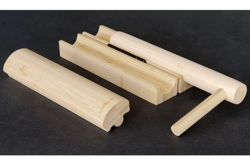 Sooshi Cookut set 1 sushi/maki maker + 2 paar eetstokjes + 1 receptenboek