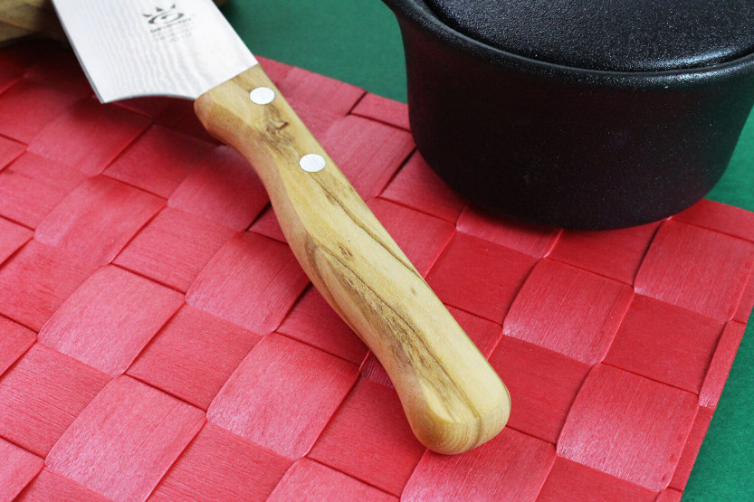 Gehring Look chef ' s knife 15cm blade damascus 65 layers olive wood handle