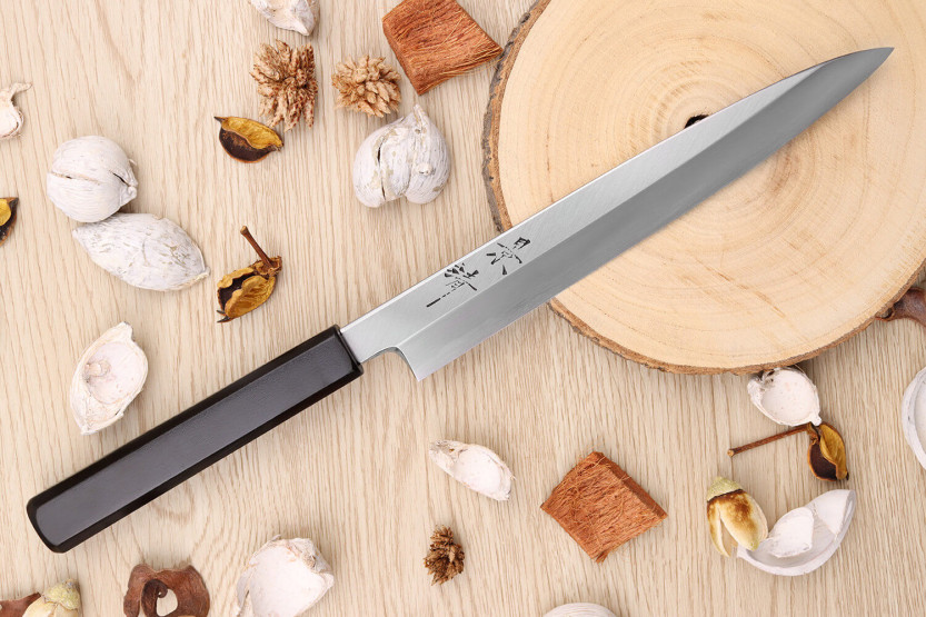 Yanagiba kniv japonais artisanal Kagekiyo Suri Urushi 21cm