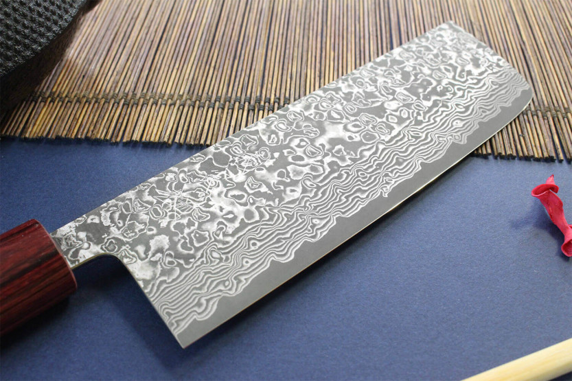 faca nakiri Japonês artesanal Yoshimi Kato 16,5cm VG10 Níquel Damasco cerisier