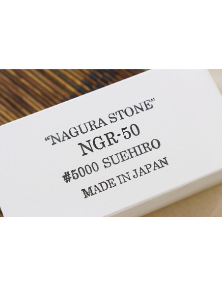 Suehiro nagura stone for polishing stones - Grains 5000