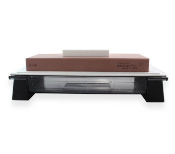 Suehiro Cerax, pietra giapponese in ceramica con grana 800, su base 2