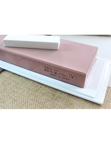 Suehiro Cerax, pietra giapponese in ceramica con grana 800, su base