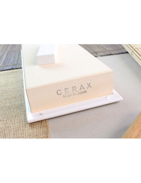 Japanese whetstone Suehiro Cerax ceramic 3000 grit on base - Size L