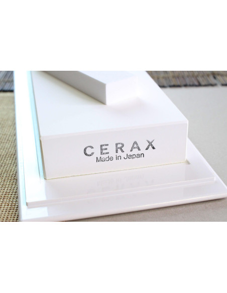 Suehiro Cerax, pietra giapponese in ceramica di grana 8000, su base