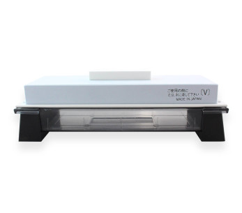 Japansk slipsten Suehiro Cerax ceramic 1000 grit på bas 2