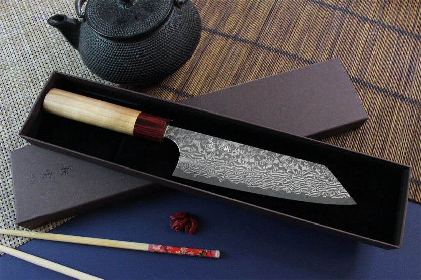 Japanisches handgefertigtes Bunka-Messer Yoshimi Kato 16,5cm VG10 Nickel Damaskus Kirschbaum