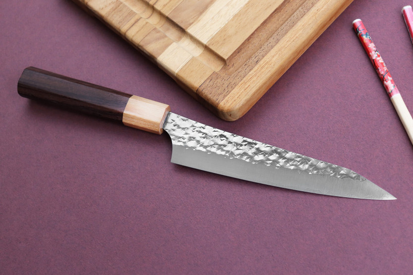 Yu Kurosaki senko 15cm SG2 steel artisanal hammered japanese Universal knife